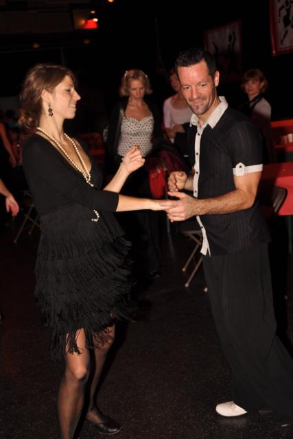 min 2010 11 13 fous swing 383